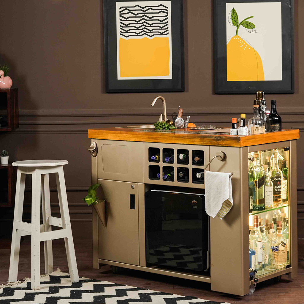 Model Z Home Bar - Wooden Top In Gold Lattice Finish